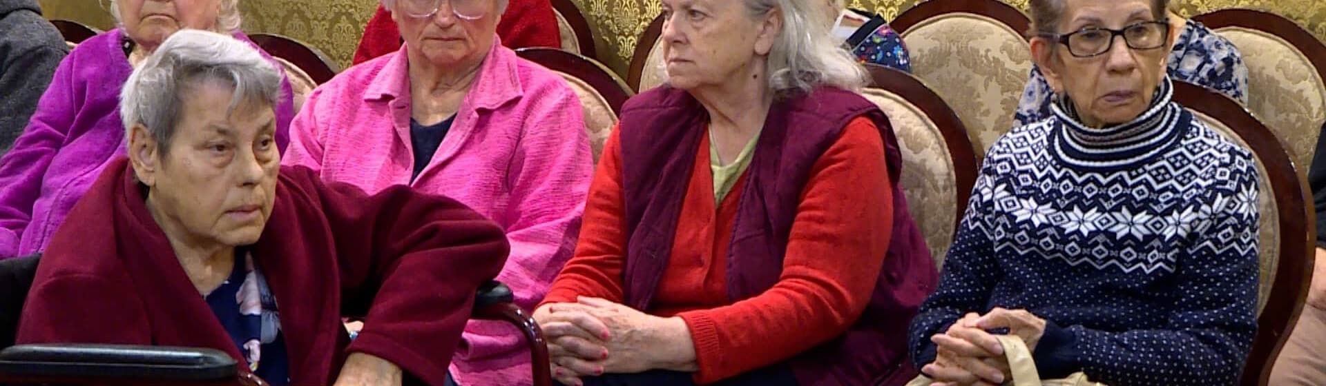 Vestim bucuria primăverii